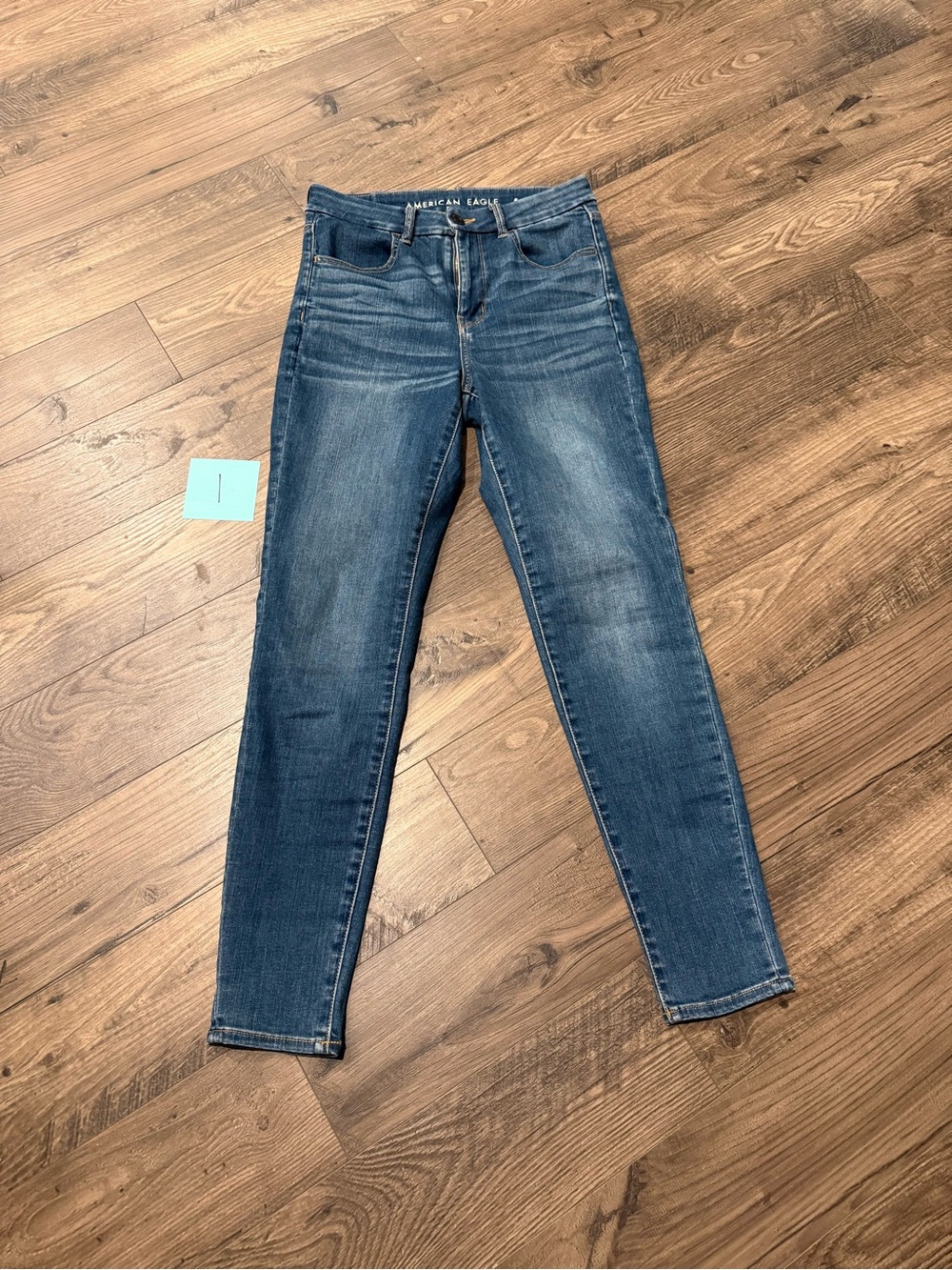 American Eagle Outfitters Curvy Hi-Rise Jeggings